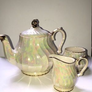 Sadler England Pearlized Swirl Teapot set
